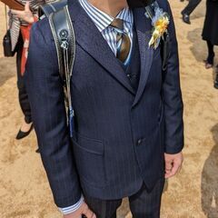 卒業式スーツの画像