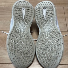 23　アシックスシューズの画像