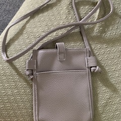 値下げ　スマホ入れ小型ショルダーポーチの画像