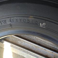 軽自動車タイヤの画像