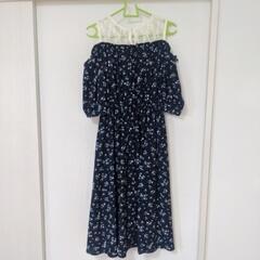 COLZAhoneys　肩出しワンピースの画像
