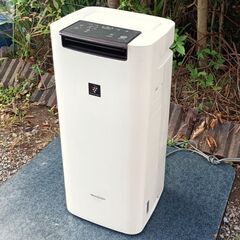 ★お届け可！★2020年製 シャープ 「プラズマクラスター25000」搭載　空気清浄機 KI-JS40-W