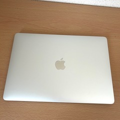 Apple MacBook Pro Core i7 ノートパソコン （H9）