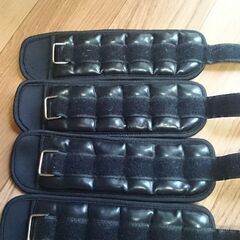 手や足に着ける重りです。💮最終の値下げしました。の画像