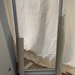《コロナルームエアコン窓用エアコン》の画像