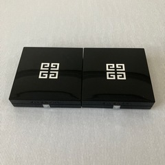 ジバンシー　クッションファンデ　ケース2個