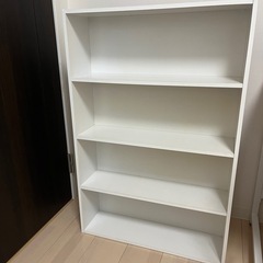 【ご購入者様決まりました】 本棚　4段の画像