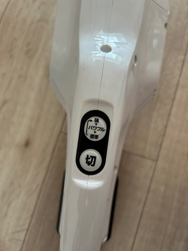 【バッテリー、充電器付】掃除機　makita