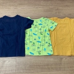 300円。夏物Tシャツまとめ売り3点の画像