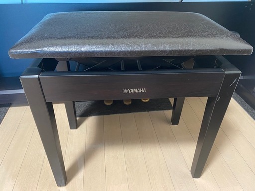 電子ピアノ　YAMAHA ARIUS