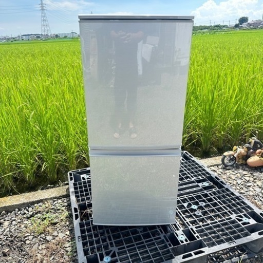 シャープ　冷蔵庫　2ドア　140L まあまあ綺麗