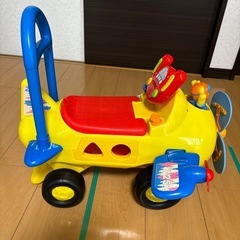(お話中)飛行機 押し車 おもちゃの画像