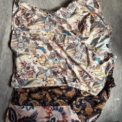 レイディスTシャツ　３つ　
