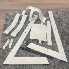 美品　STOKKE  ストッケ　トリップトラップ　ホワイト　ベビーセット付属