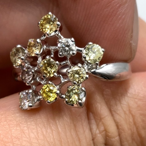 K18WG カラー　ダイヤモンド　指輪　5.8g 約15号