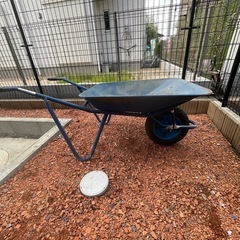 一輪車　ネコ　ノーパンクタイヤ
 の画像