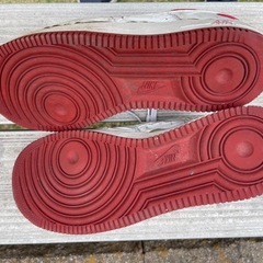 NIKEエアフォース1バレンタインモデルエナメルタイプの画像