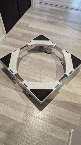 洗濯機台　新古品