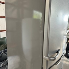 【取引中】【2013年製】【年式の割に綺麗です！】AQR-361B sアクア冷蔵庫　355Lの画像