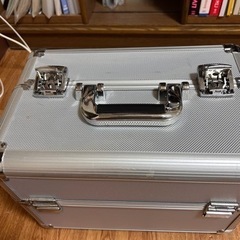❤️美品アルミケース道具箱❤️の画像