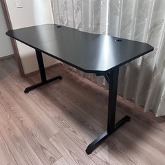 PCデスク 2台(1台ずつ取引可能)の画像