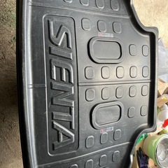 値下げしました　トヨタ　シエンタ　トレイ の画像