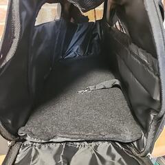 新品ペットキャリアバッグ　旅行　散歩　通院　ドライブの画像