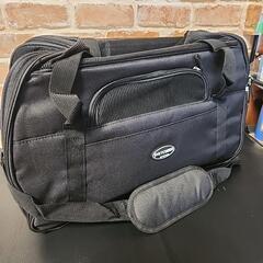 新品ペットキャリアバッグ　旅行　散歩　通院　ドライブ