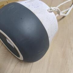 アジアン雑貨で購入した鉢　吊り下げタイプの画像