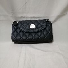 FREUDE 財布 黒 金具ゴールド 牛革
