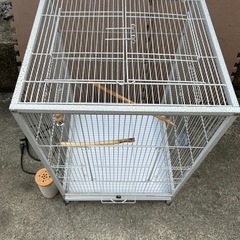 鳥かご 45cm×45cm×73cmの画像