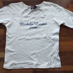 Tシャツ３枚　ブラウス１枚　新品トートバック　5点セット