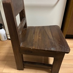【至急】アンティーク　木製椅子（小）の画像