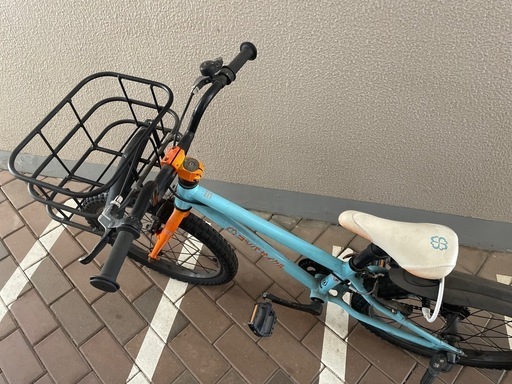 子ども自転車　ヨツバサイクル　20インチ