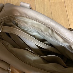未使用⭐︎ベージュ　リボン　ボストン　ショルダーの画像