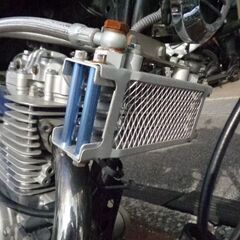NO.5082　ＧＮ１２５Ｈ　空冷４サイクル単気筒エンジン　ギヤポジションインジケーター　オイルクーラー付き　ビキニカウル付き　ブラック　☆彡の画像