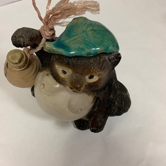 信楽焼たぬきの置物の画像