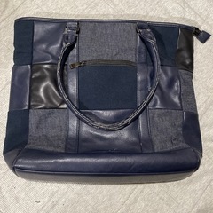 ハイダウェイニコル　
トートバッグ