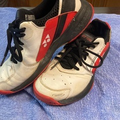 ヨネックス　テニスシューズ