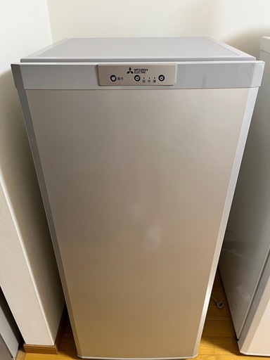 三菱　ノンフロン冷凍庫2020年製