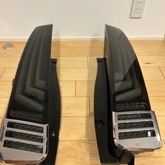 トヨタ 80系 ノア ヴォクシー エスクァイア ジュエルLEDテールランプ ULTRAの画像