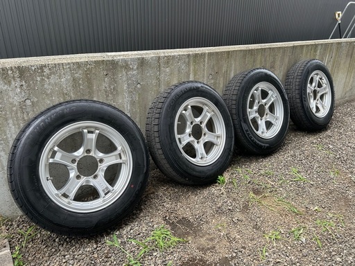 ジムニー用 ホイール4本 スタッドレスタイヤ付き
