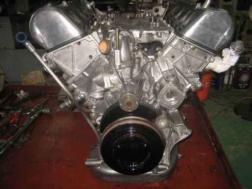 ベンツ107-500SLオーバーホール済みエンジン販売