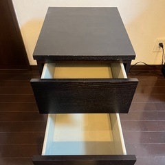 引出しと小棚？2個セットの画像
