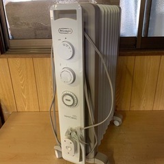 ♦️ デロンギオイルヒーターRHJ21F0812-WH