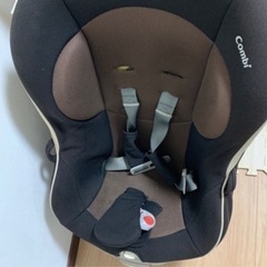 【取引完了】チャイルドシート　コンビ　ゼウスターン　