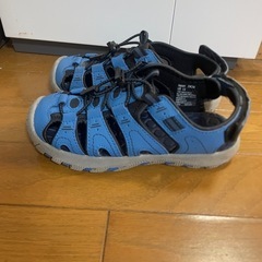 キッズ　水陸両用　  サンダル　  サイズ19cmの画像