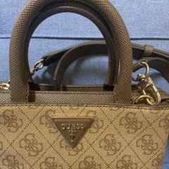 GUESS ゲス ロゴ総柄 2wayバック ショルダー  ハンドの画像