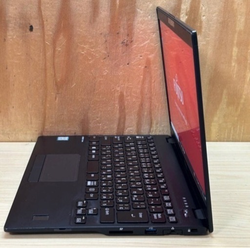 ノートパソコン 富士通 LIFEBOOK U939/B 第8世代i5 RAM 8GB SSD 256GB
