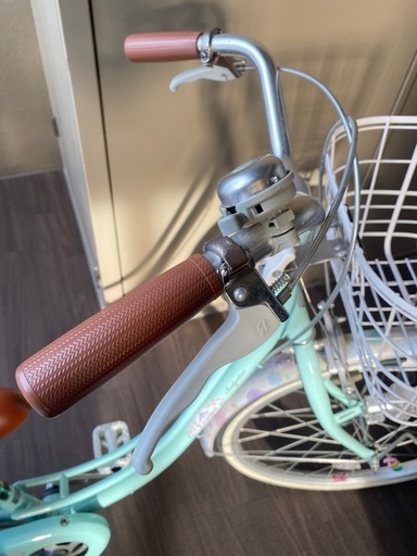 お譲り先決まりました！【8/8まで♪】子供用自転車　22インチ　ブリヂストン　リコリーナ 女の子自転車